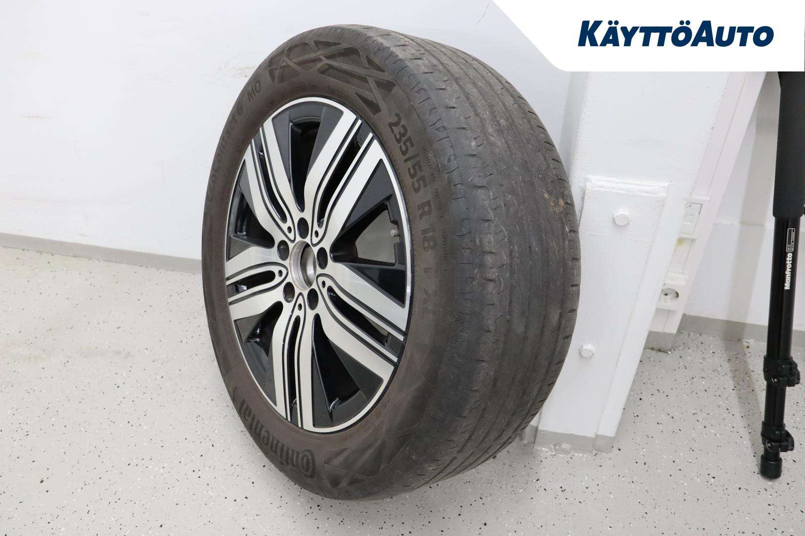 MERCEDES-BENZ EQA 2021