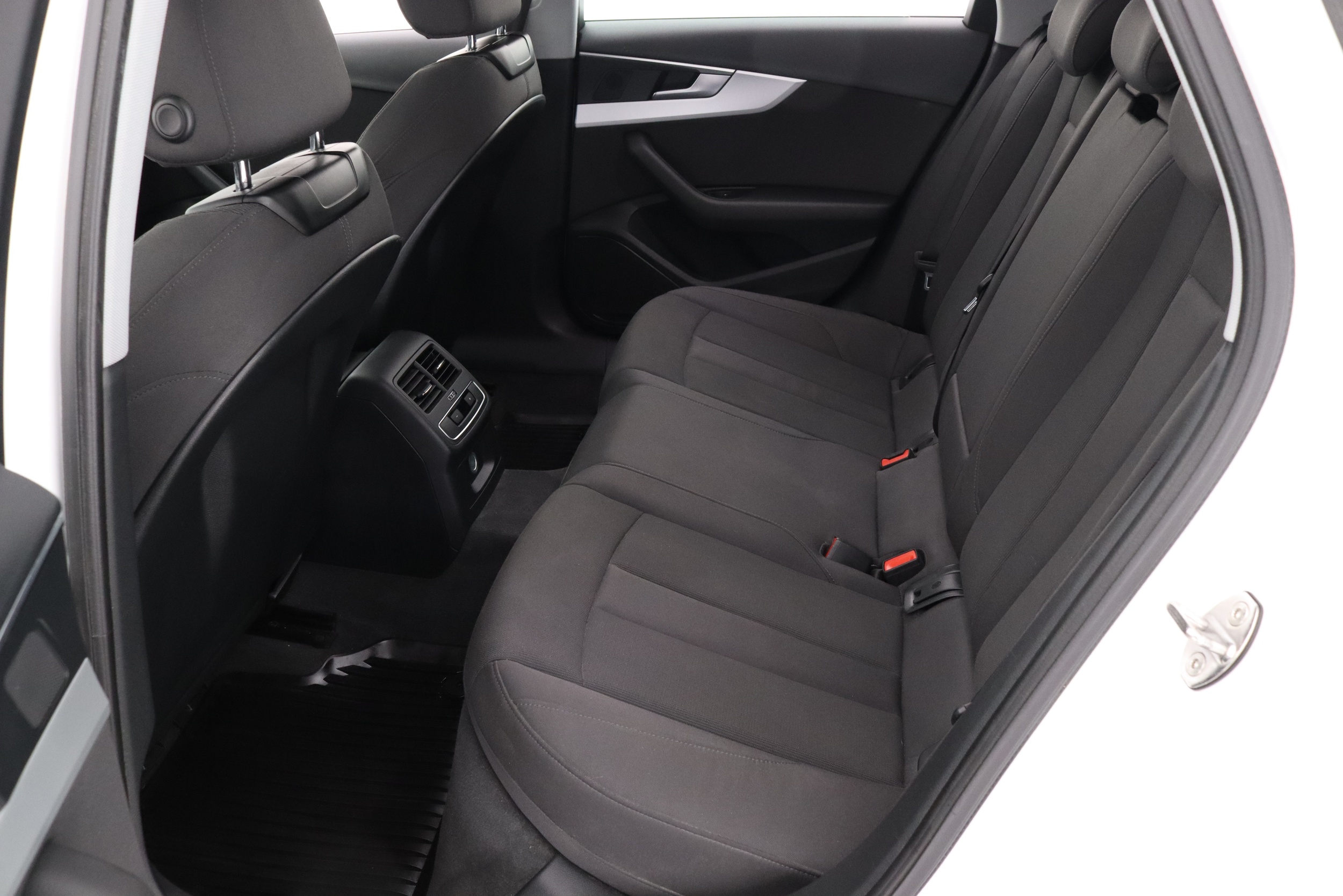 AUDI A4 allroad quattro 2018