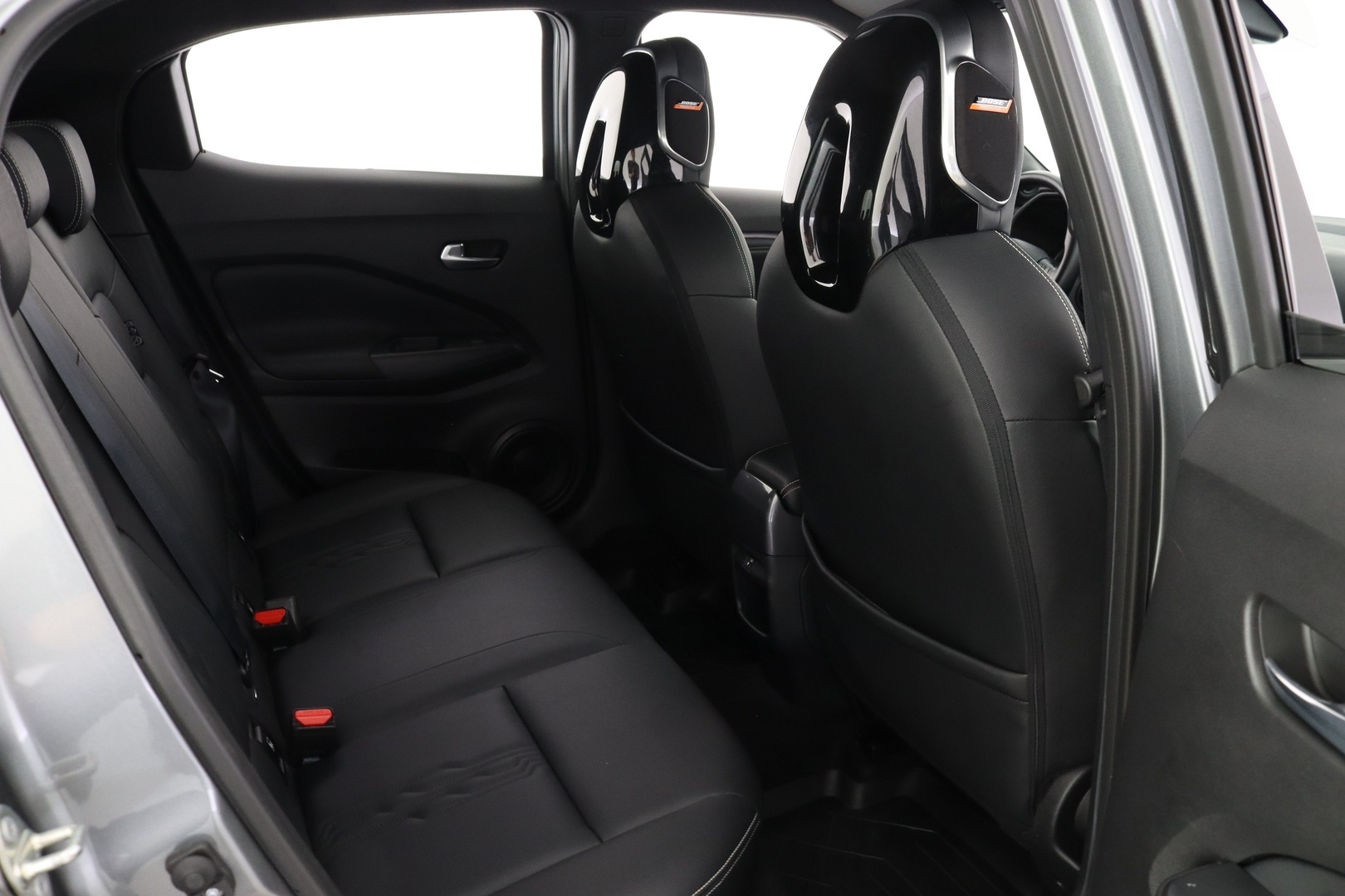 NISSAN Juke 2023