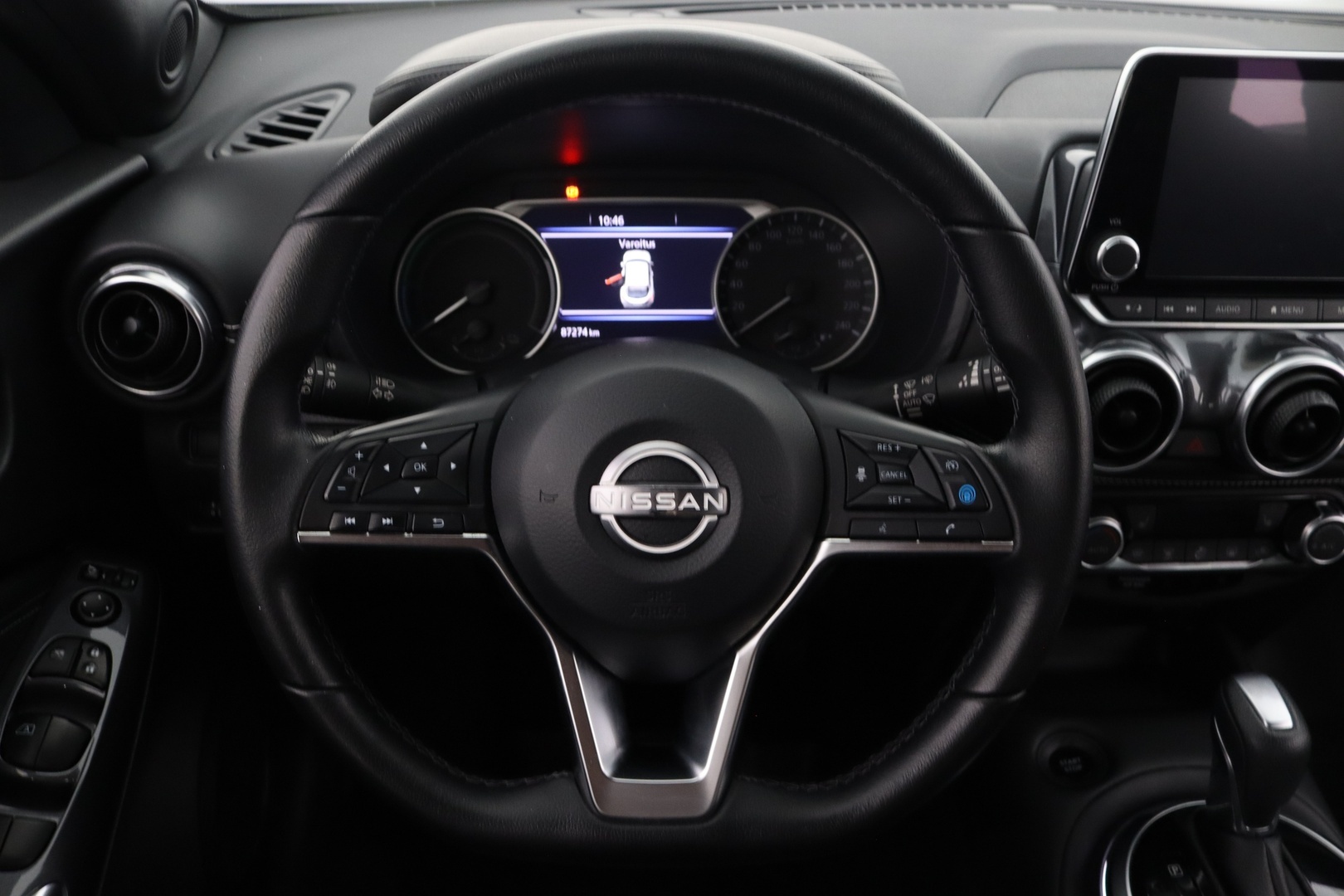 NISSAN Juke 2023