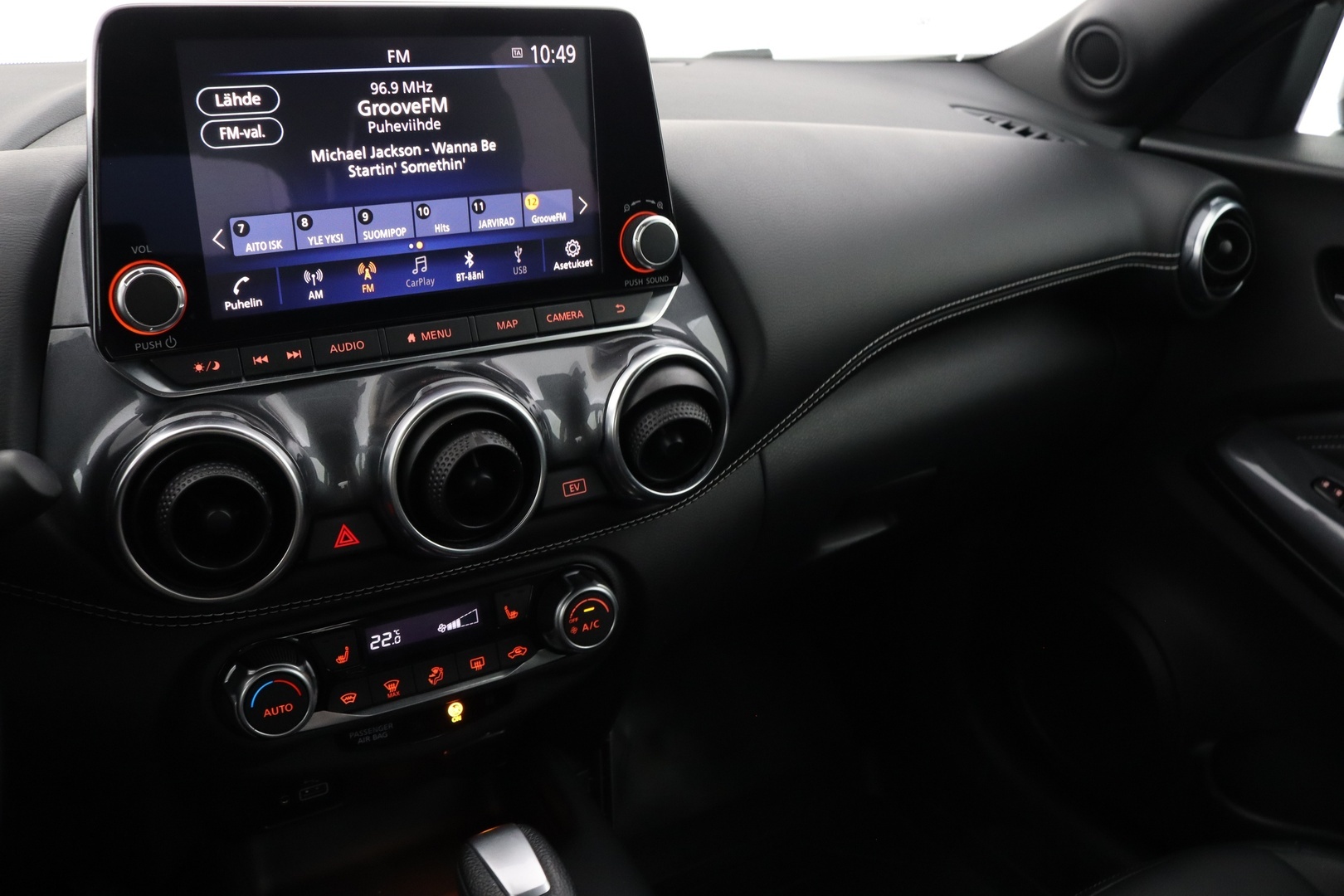NISSAN Juke 2023