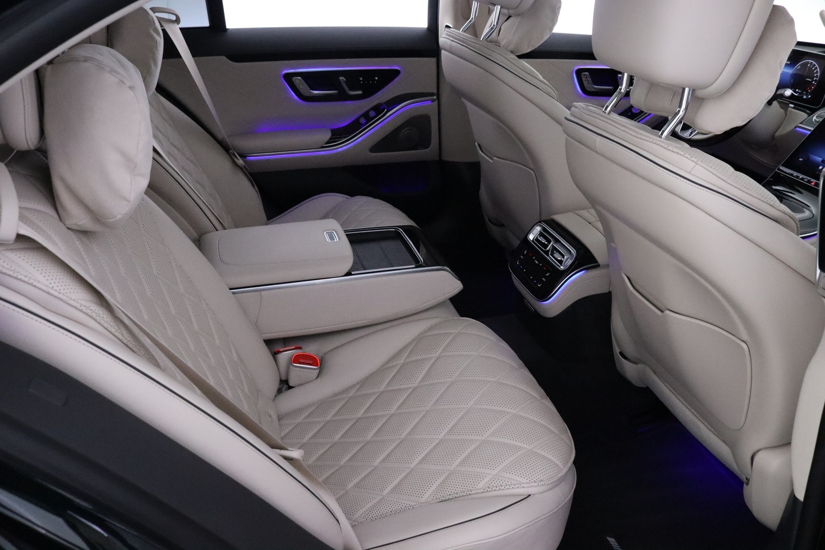 MERCEDES-BENZ S 2022