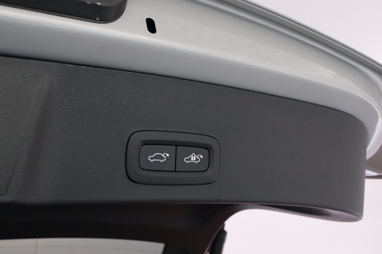 VOLVO XC40 32