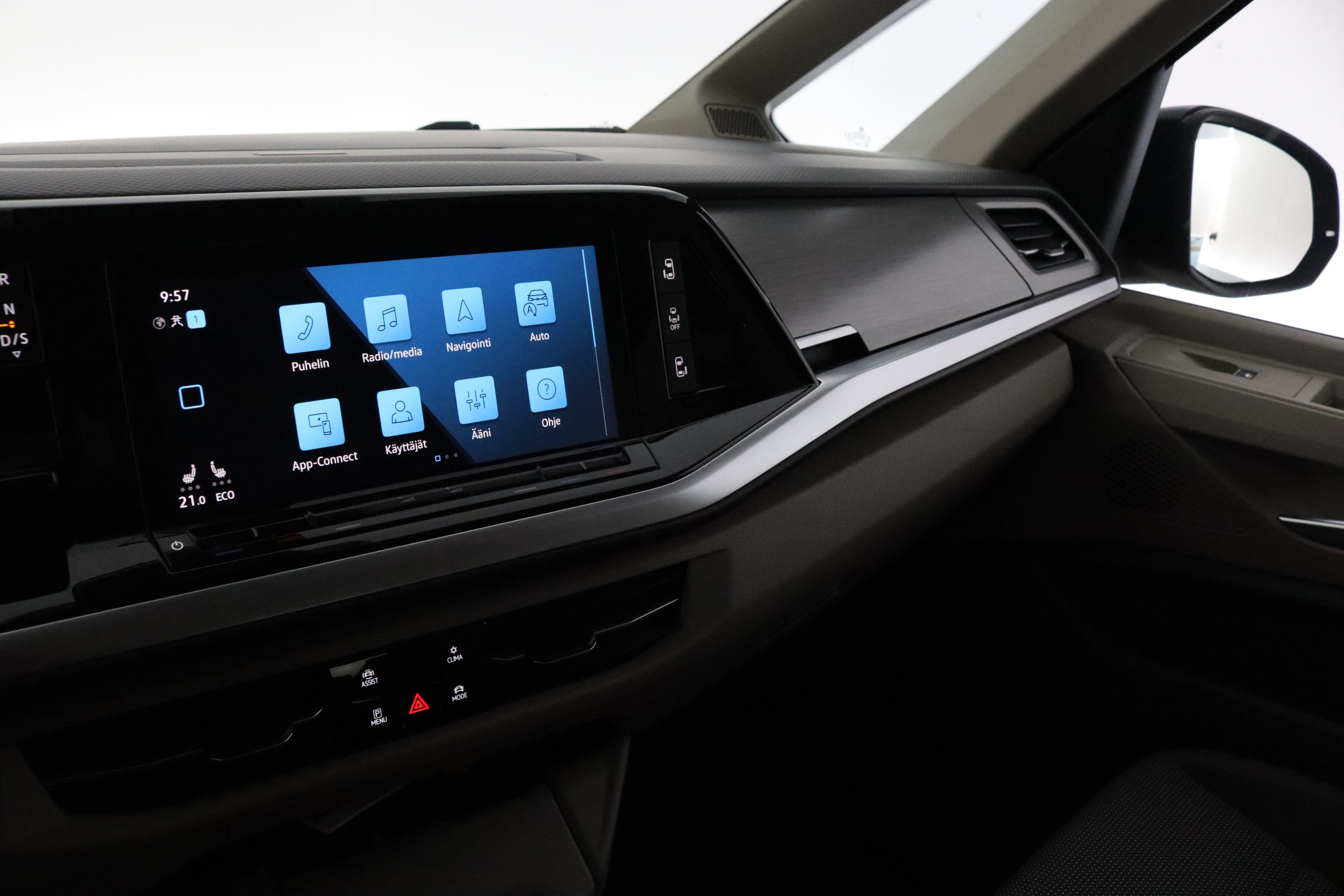 VOLKSWAGEN Multivan 2022