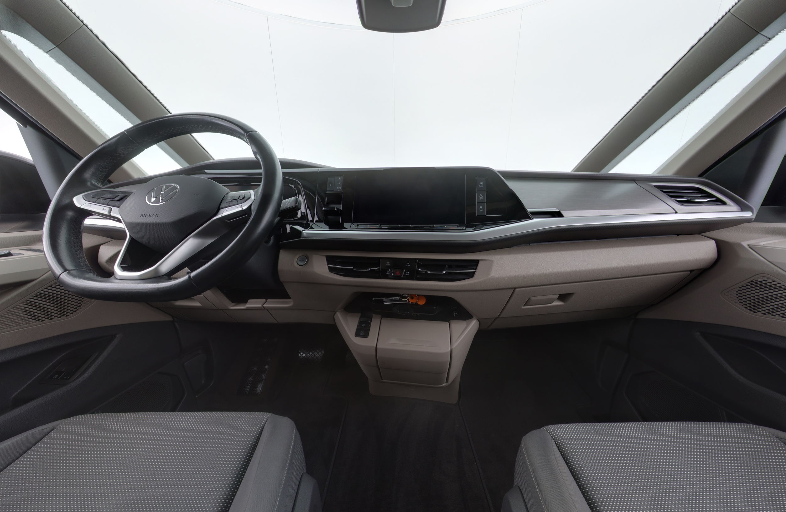 VOLKSWAGEN Multivan 2022