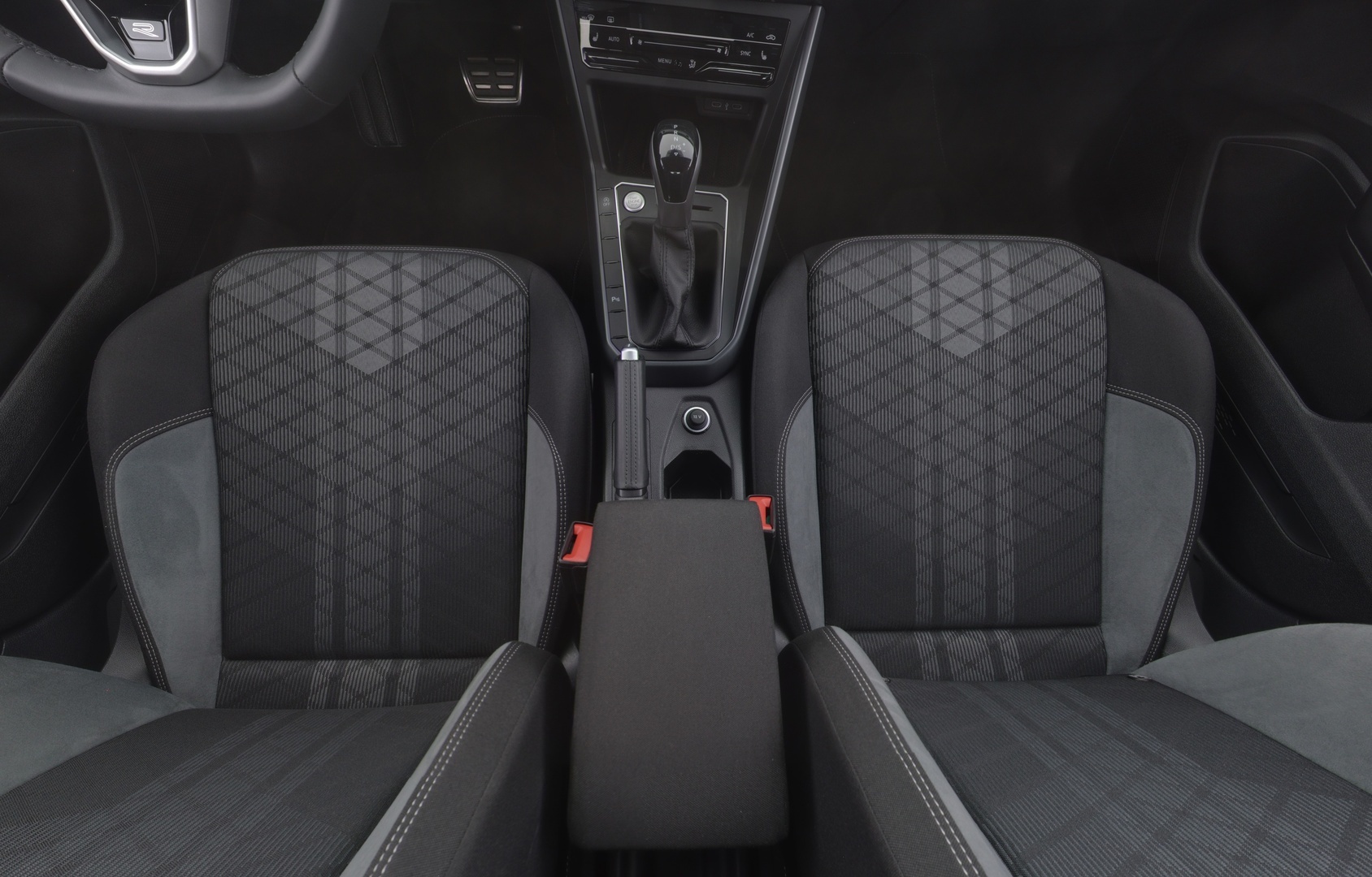 VOLKSWAGEN Taigo 2025