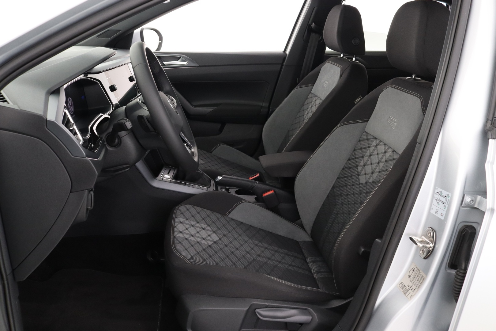 VOLKSWAGEN Taigo 2025