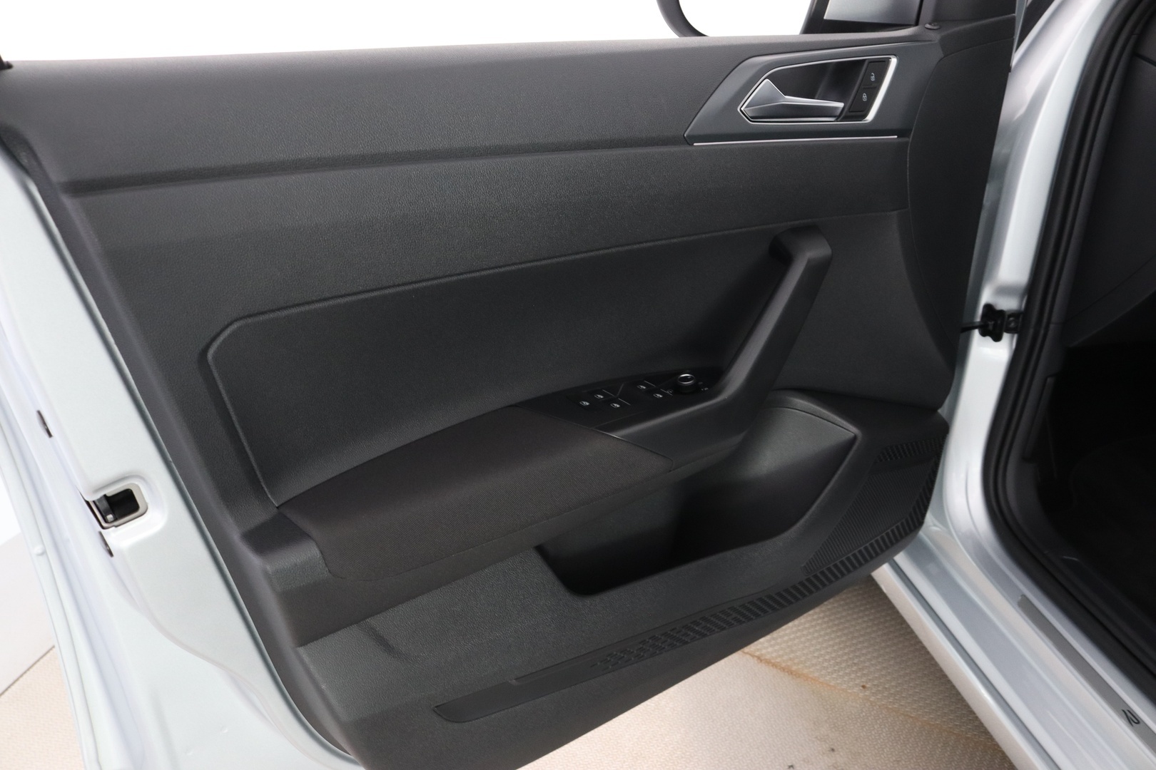 VOLKSWAGEN Taigo 2025