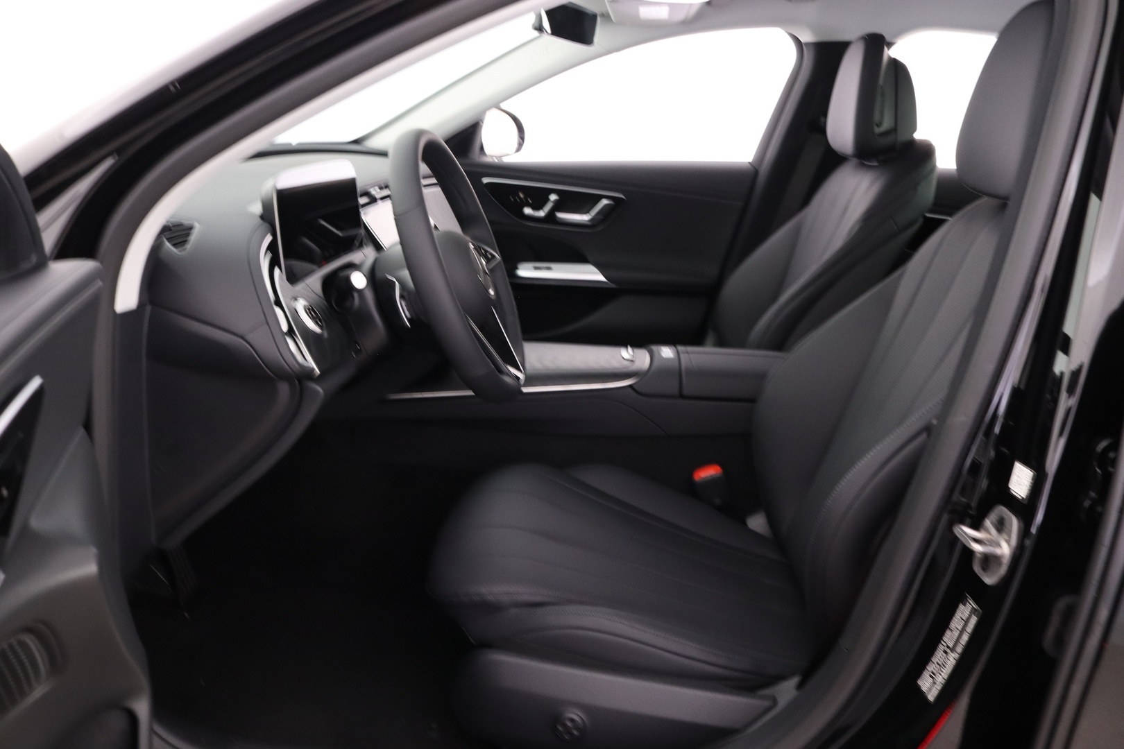 MERCEDES-BENZ E 2026