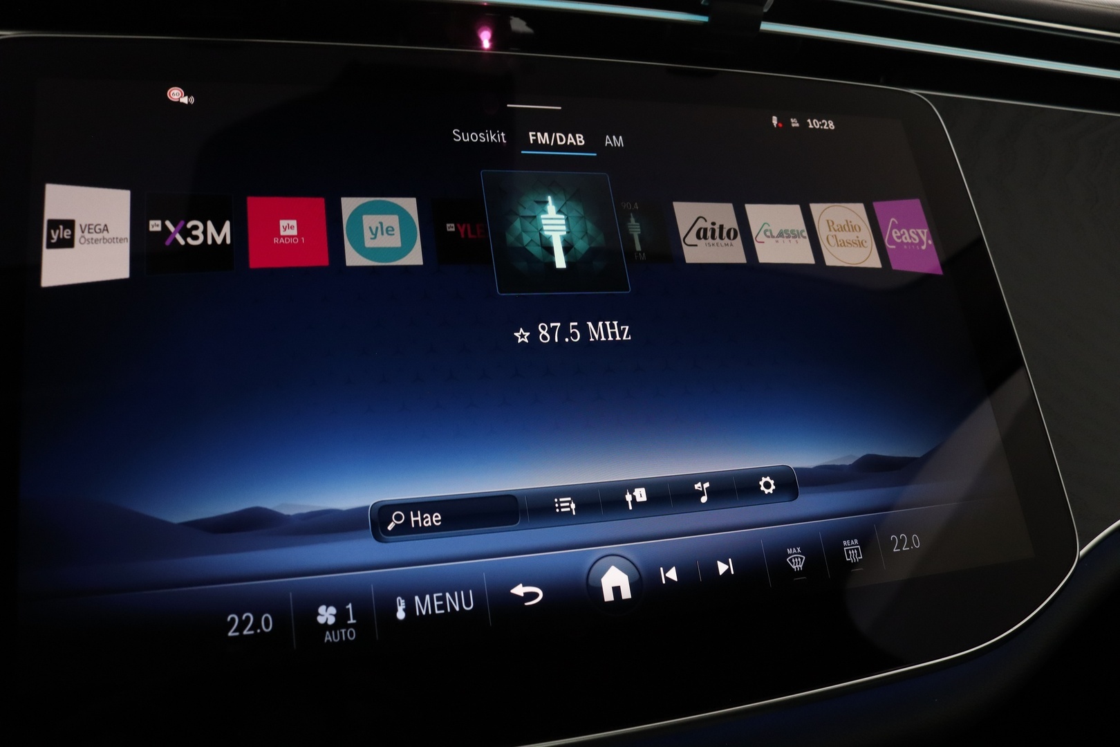 MERCEDES-BENZ E 2026