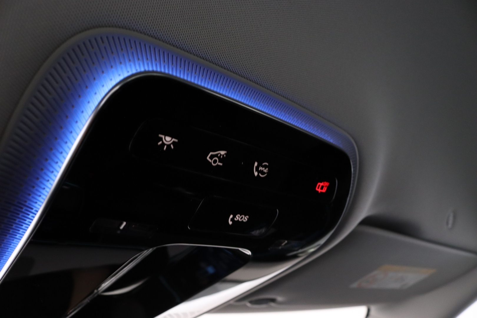 MERCEDES-BENZ E 2026