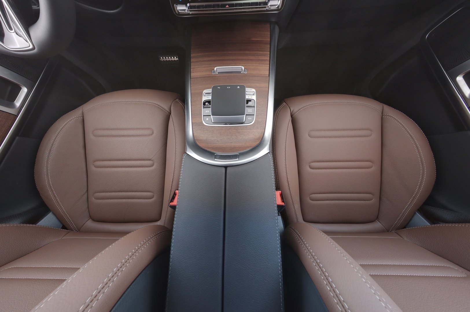 MERCEDES-BENZ G 2026