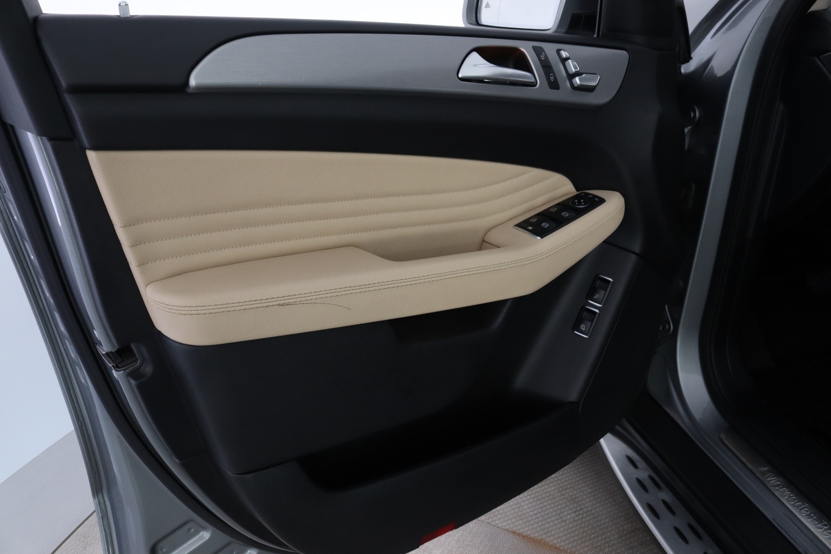 MERCEDES-BENZ GLE 18