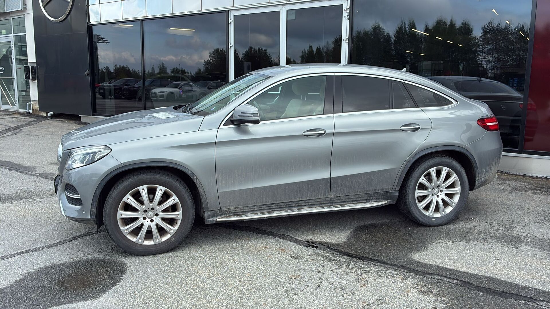 MERCEDES-BENZ GLE 2016