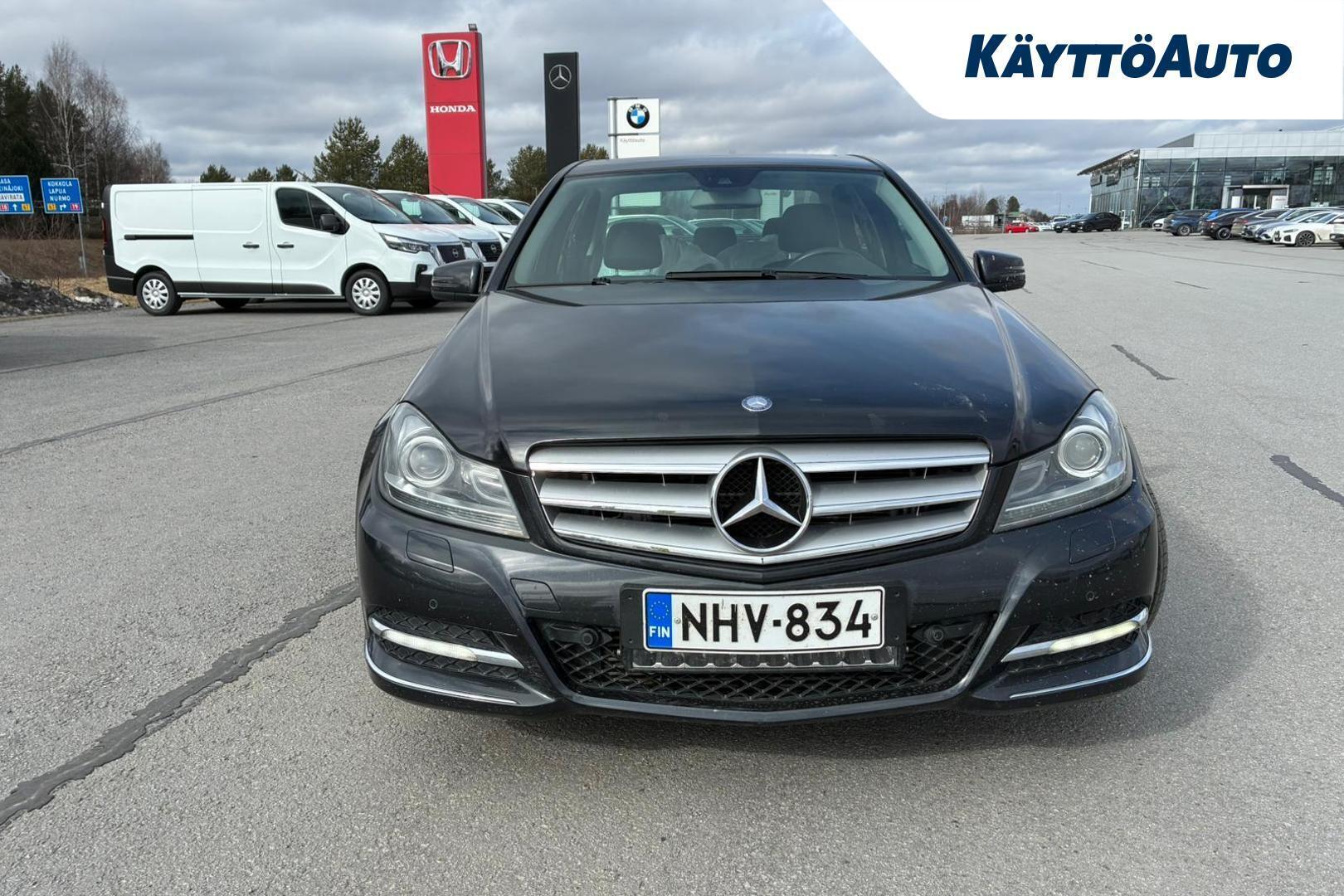 MERCEDES-BENZ C 2011