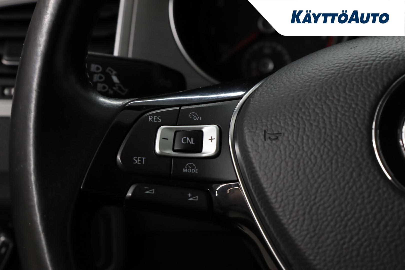 Volkswagen Golf Sportsvan 2014