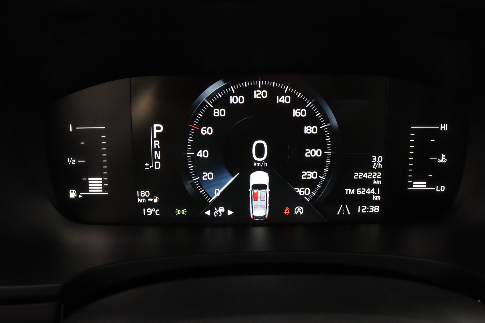 VOLVO V90 20