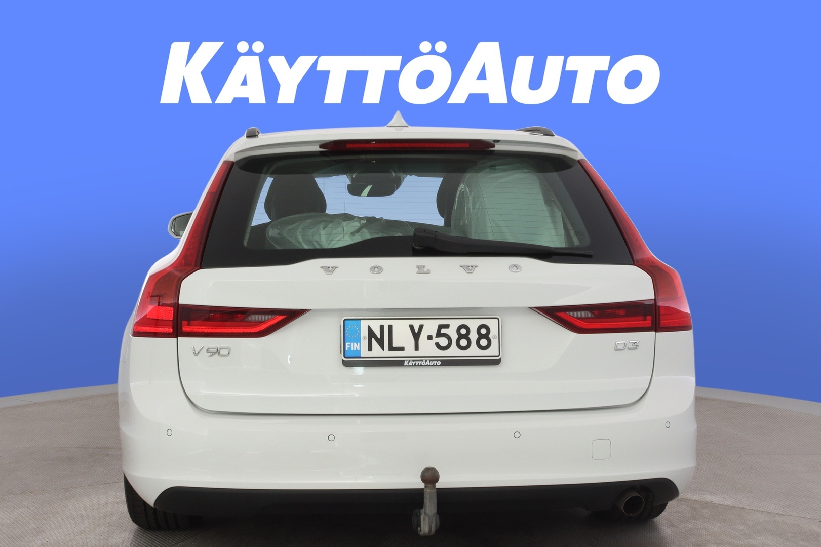 VOLVO V90 4