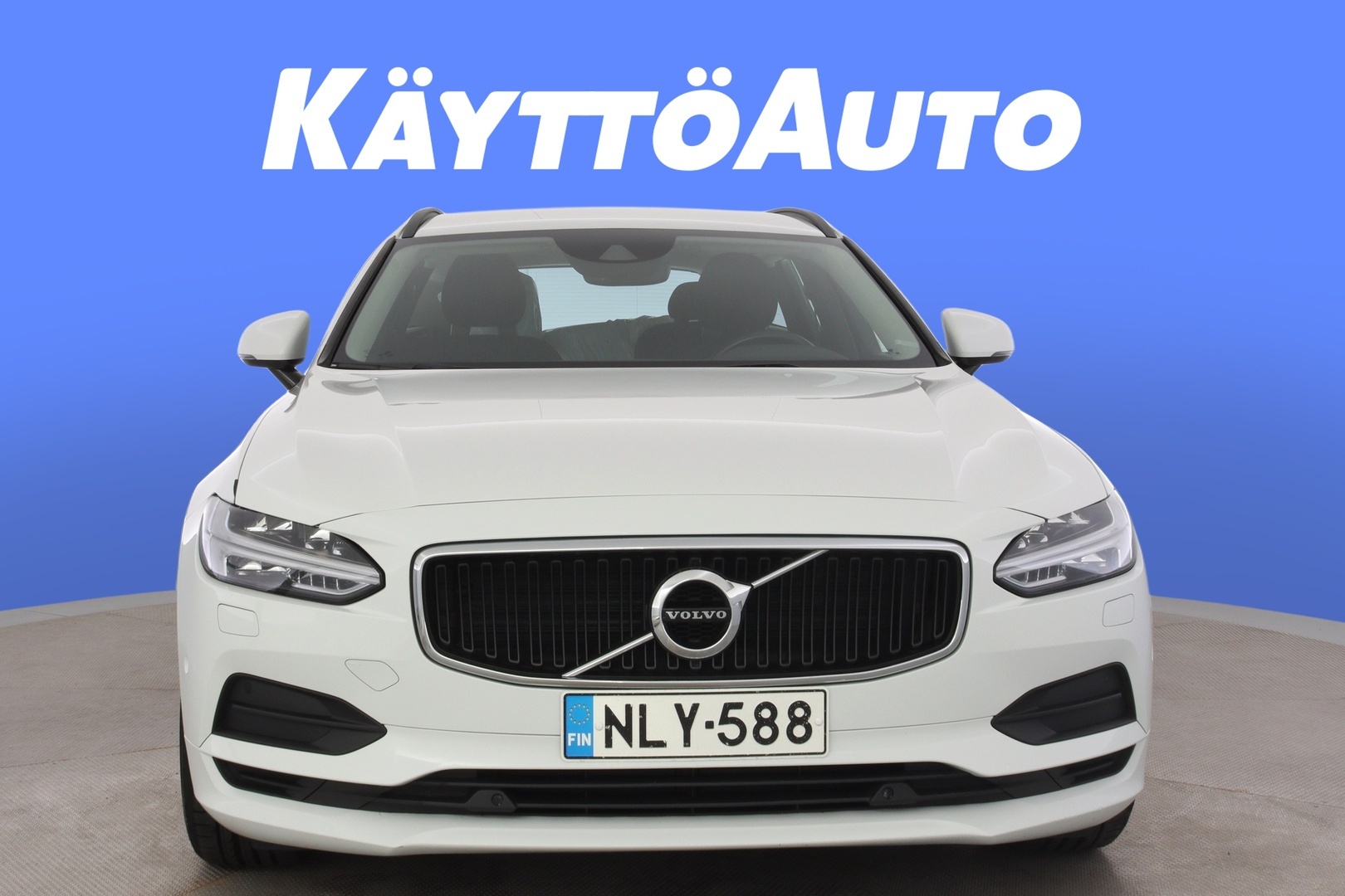 VOLVO V90 8