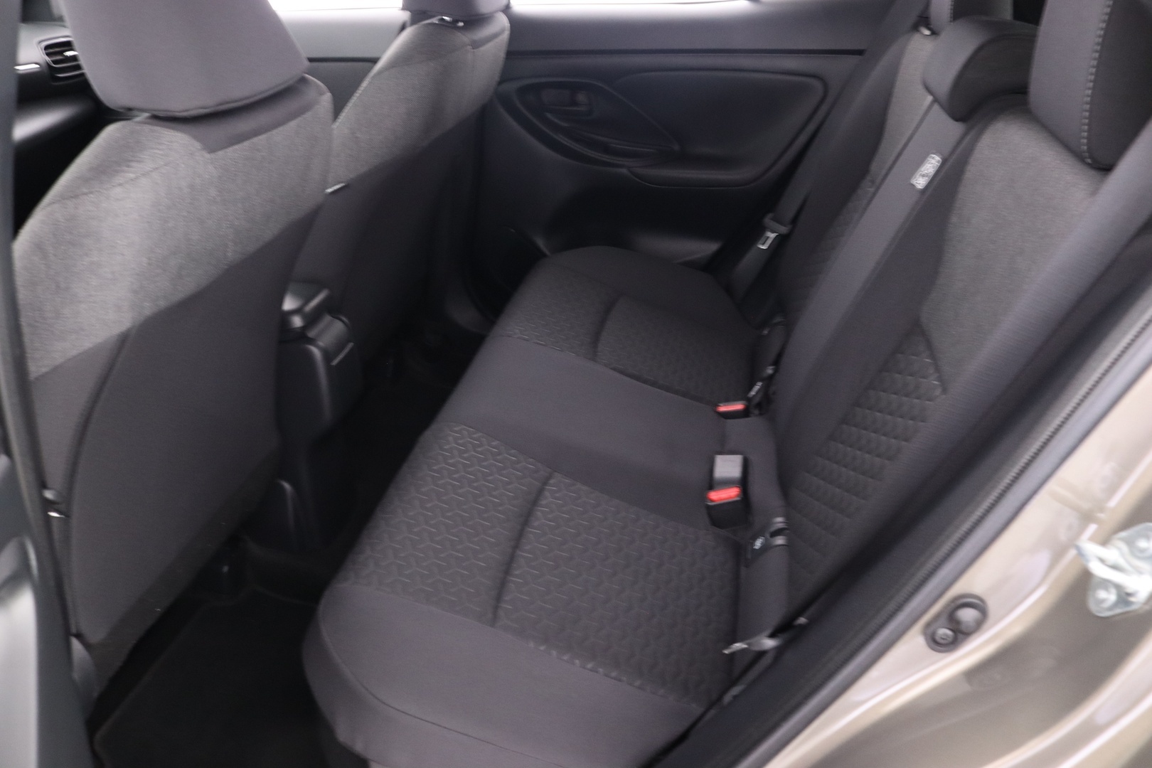 TOYOTA Yaris Cross 14