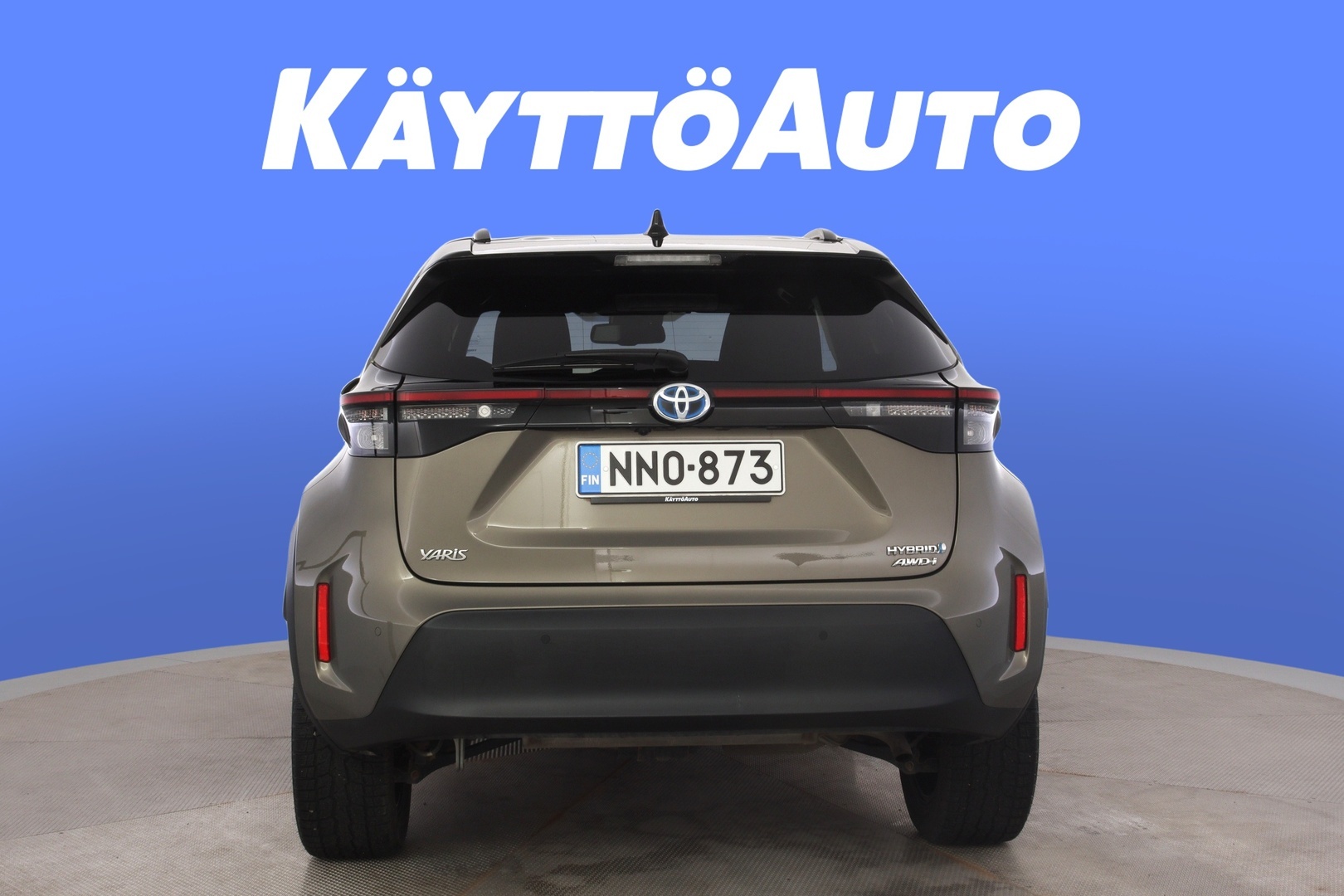 TOYOTA Yaris Cross 4