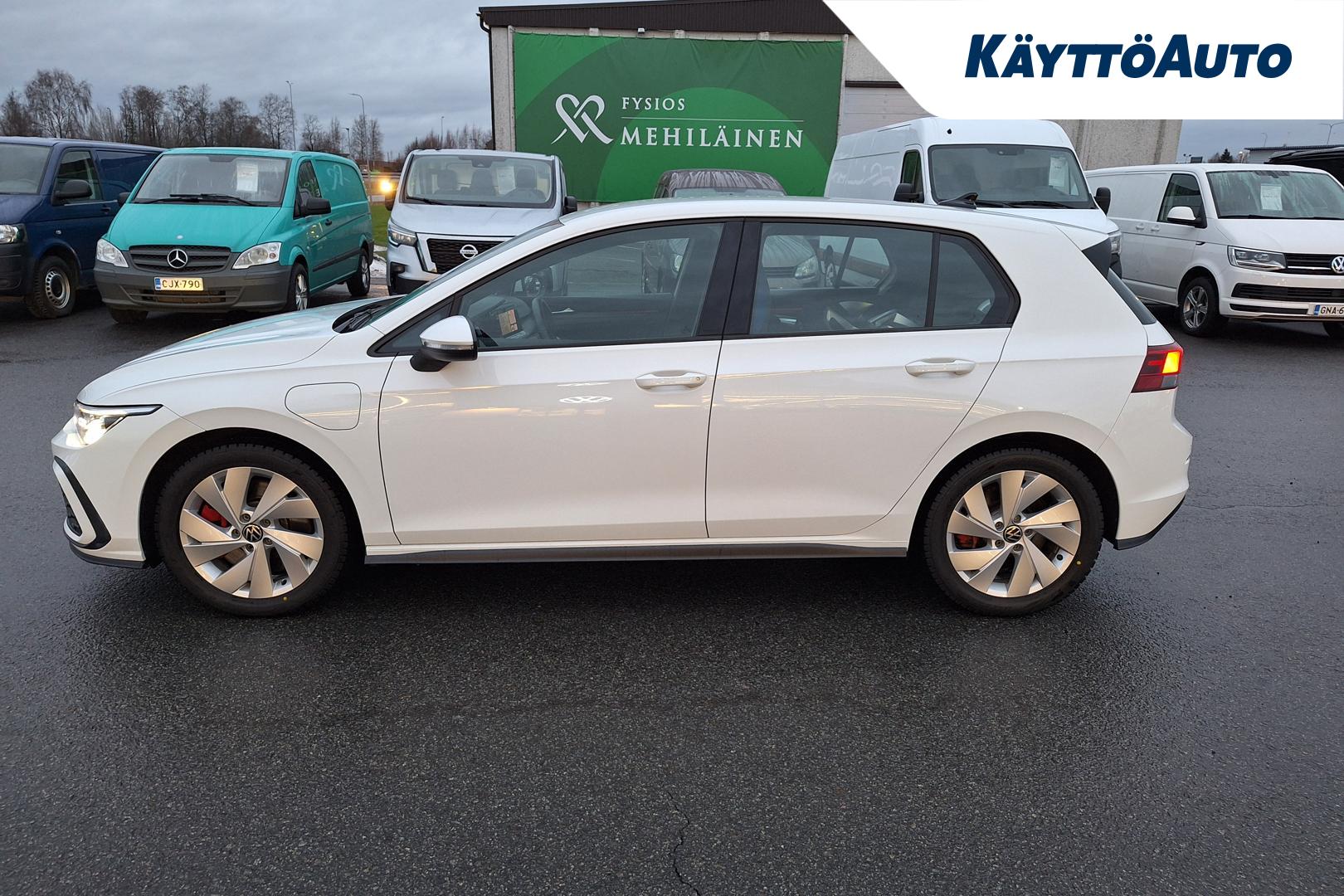 VOLKSWAGEN Golf 2022