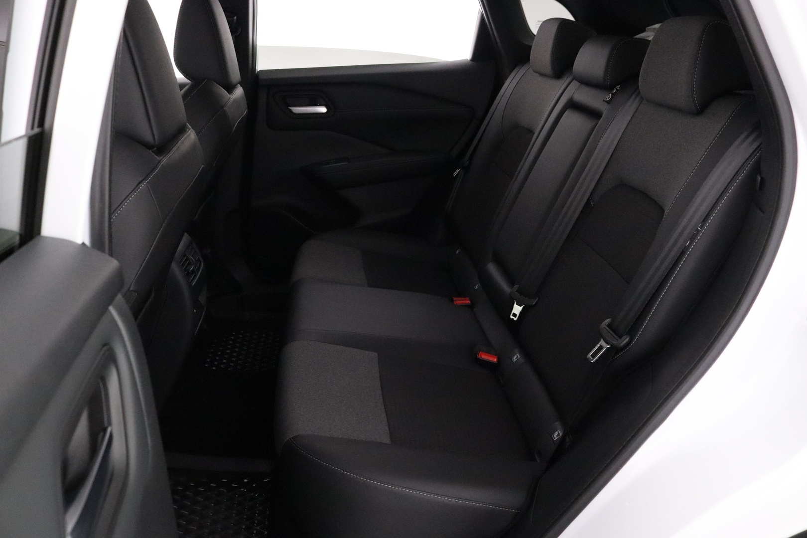 NISSAN Qashqai 2025