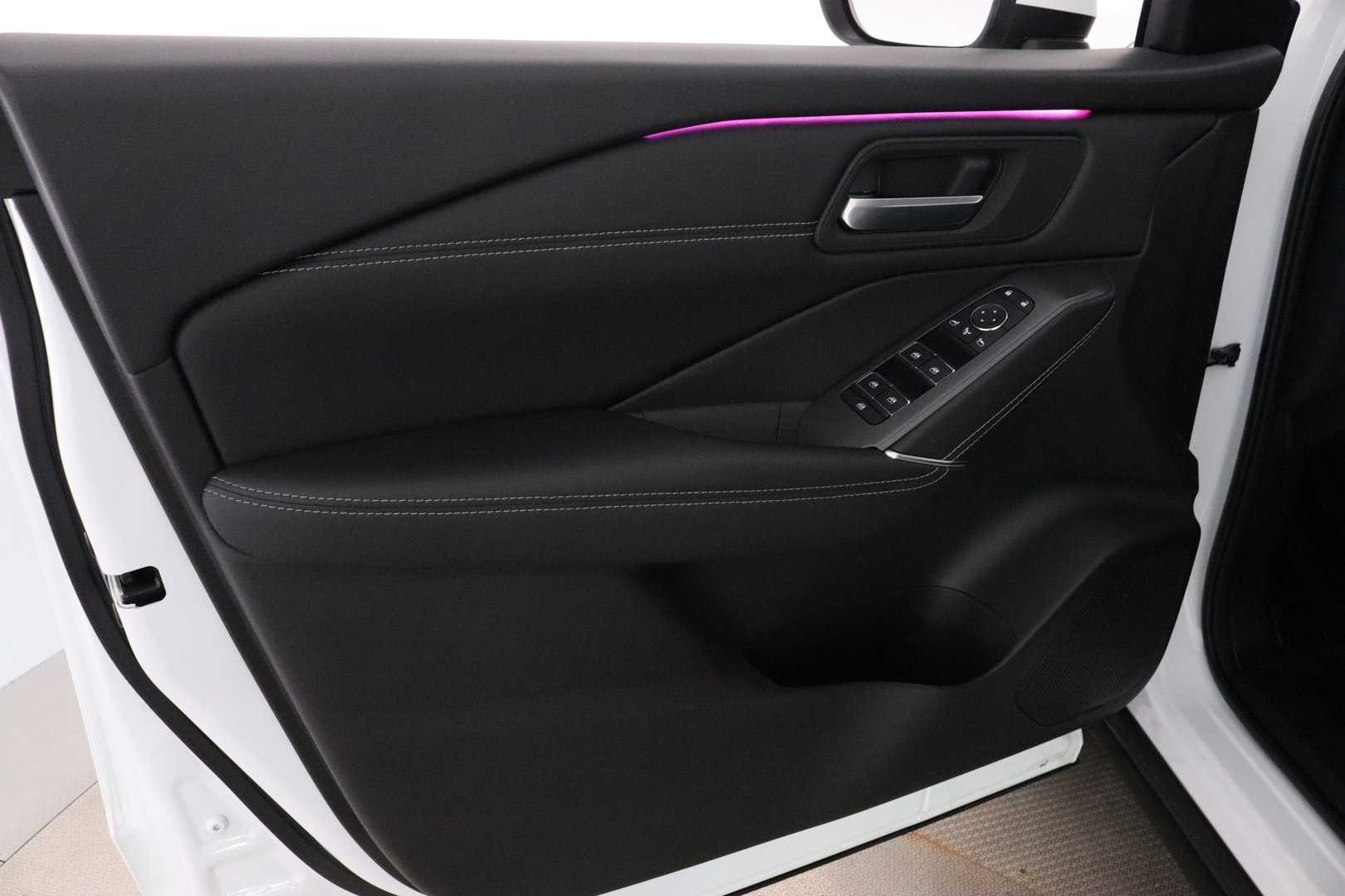 NISSAN Qashqai 2025
