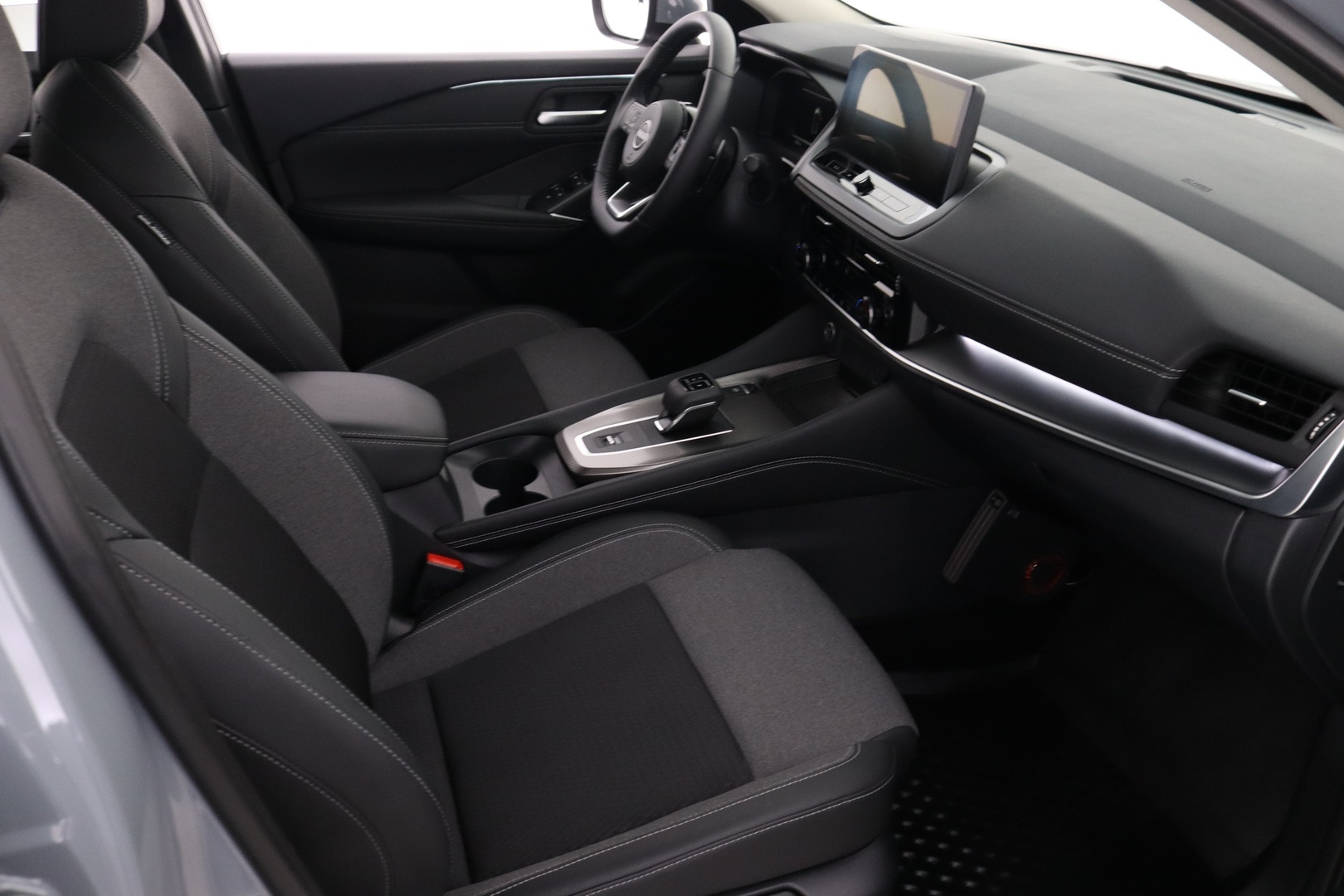 NISSAN Qashqai 17