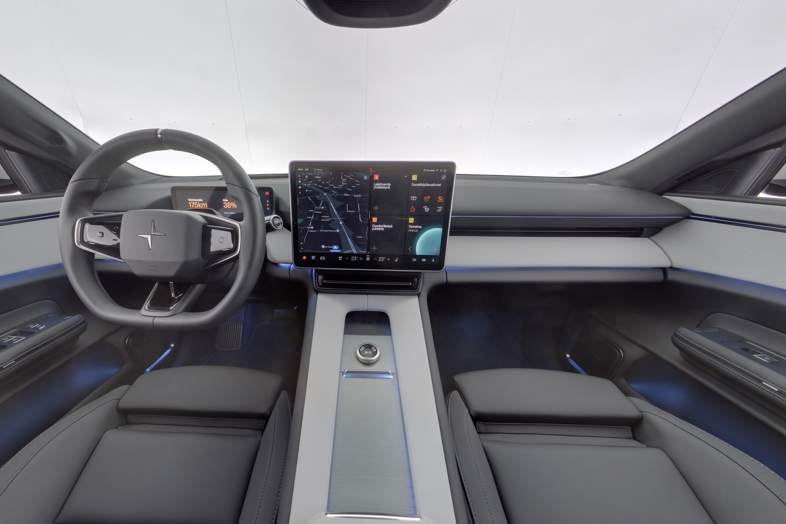 POLESTAR 4 9