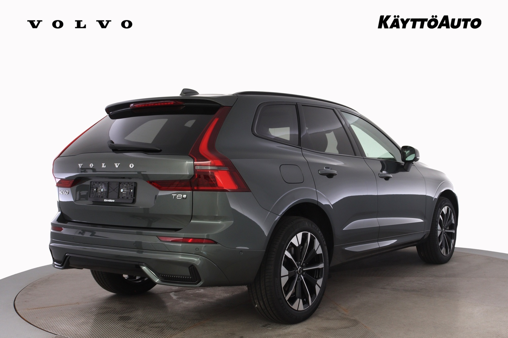 VOLVO XC60 4
