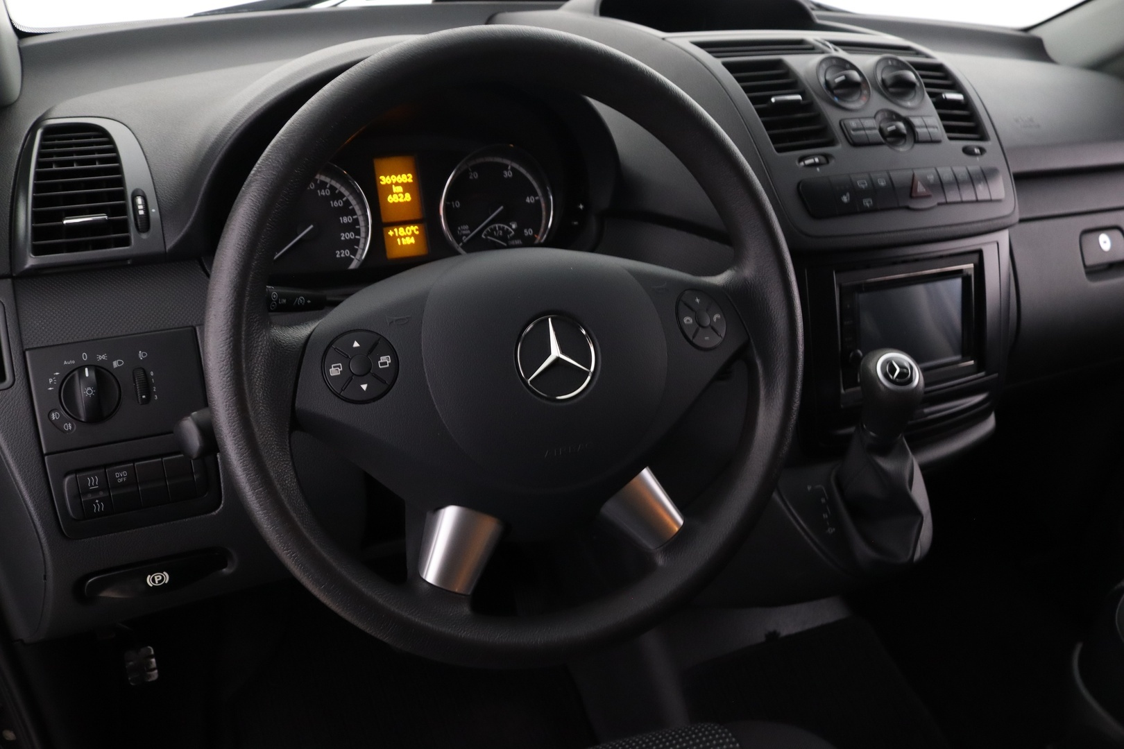 MERCEDES-BENZ Vito 2012