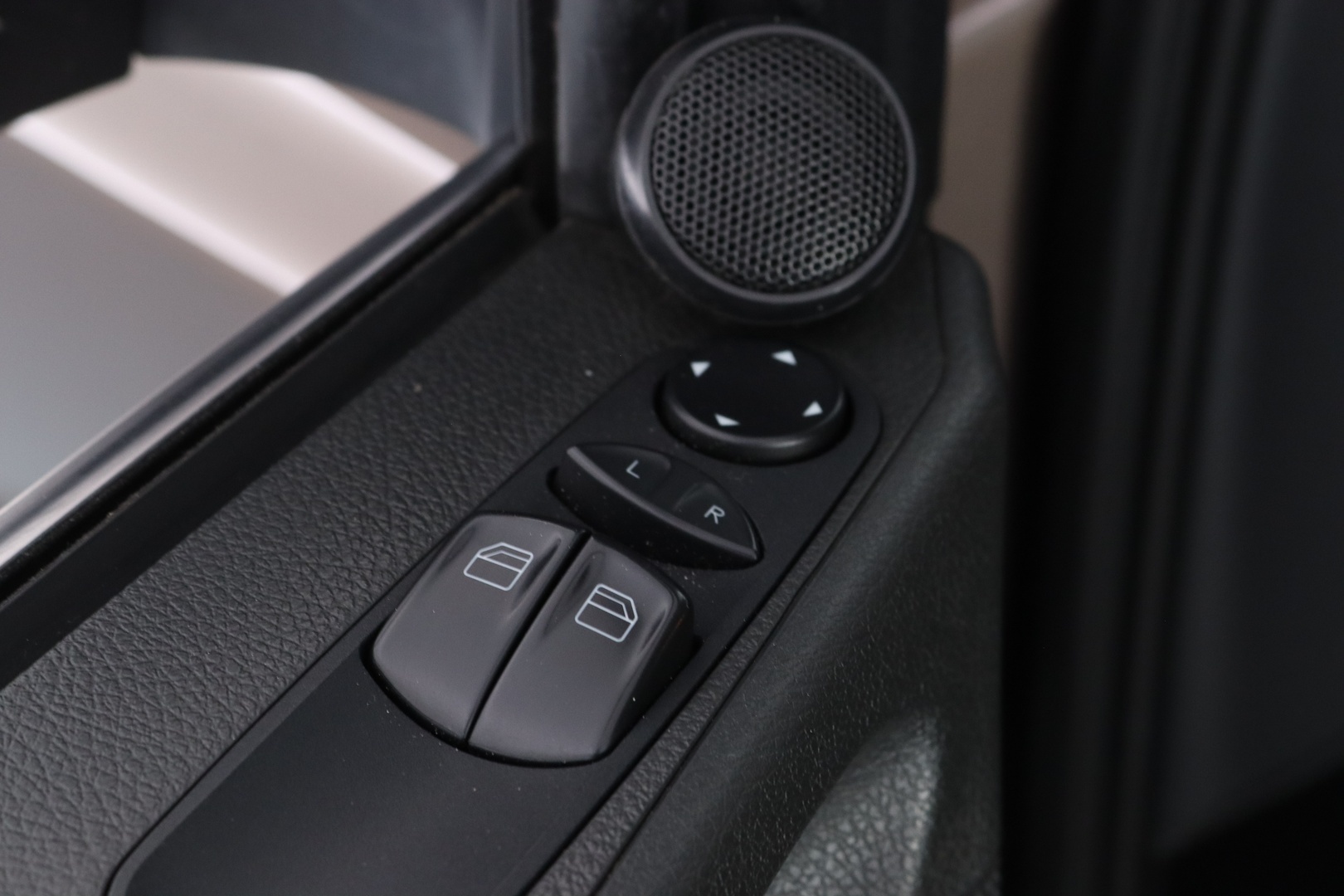 MERCEDES-BENZ Vito 2012