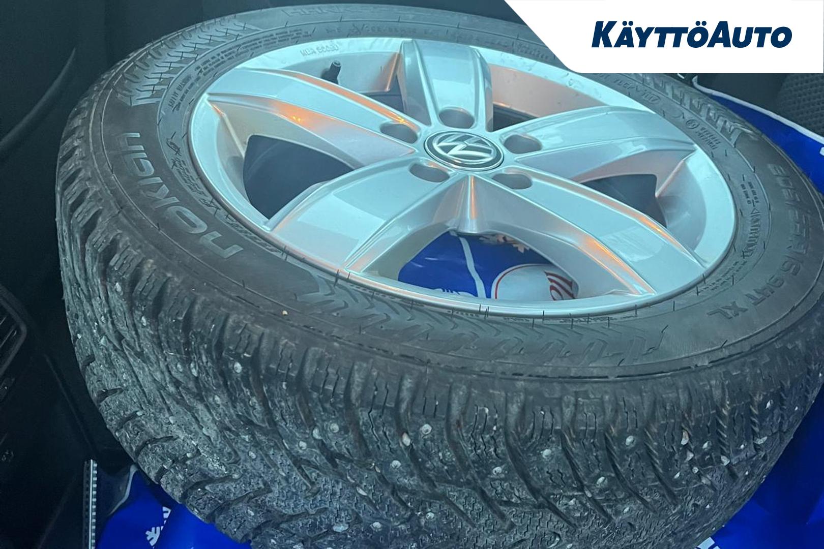 VOLKSWAGEN Jetta 2017