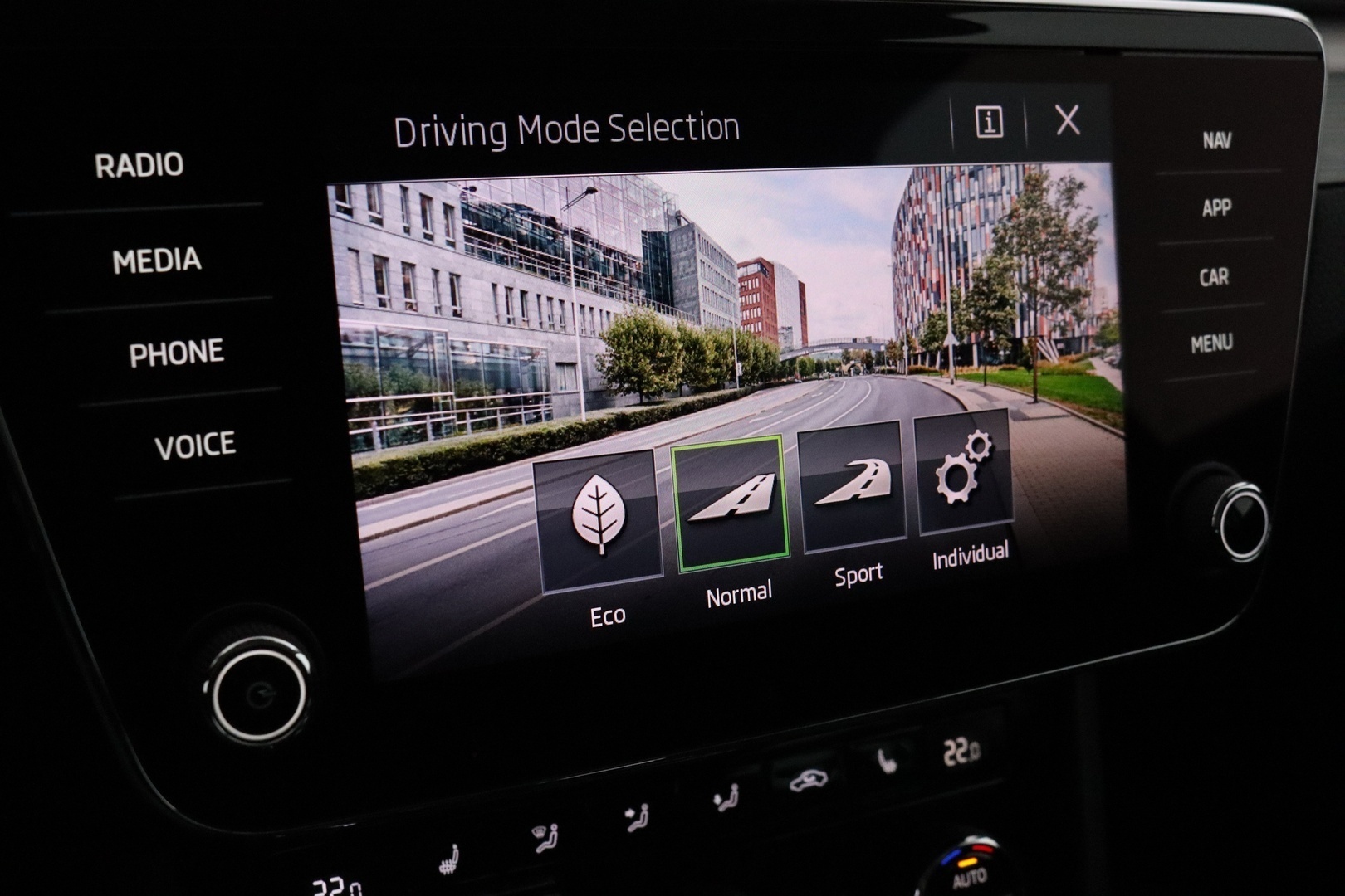 SKODA Superb 32