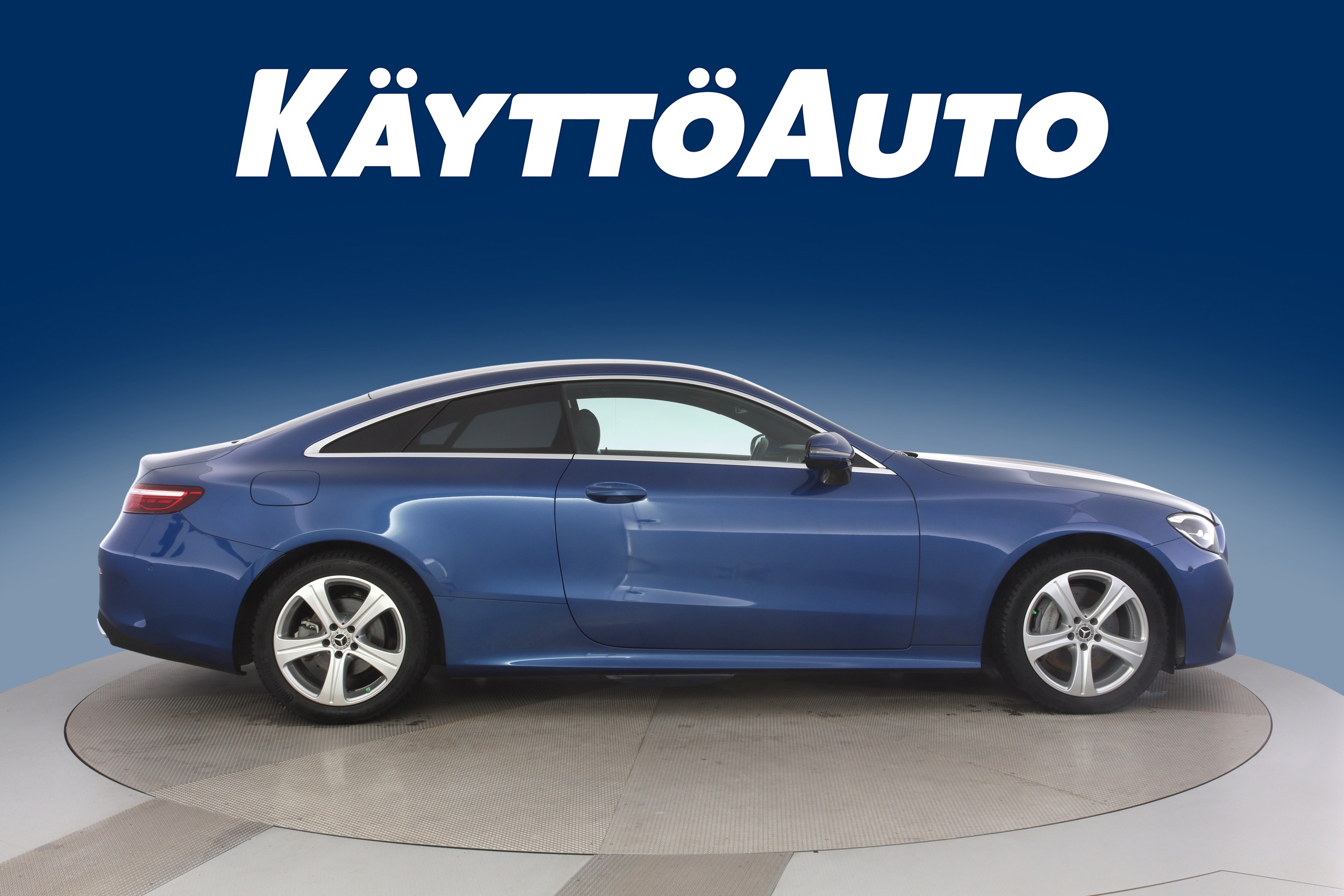 MERCEDES-BENZ E 2022