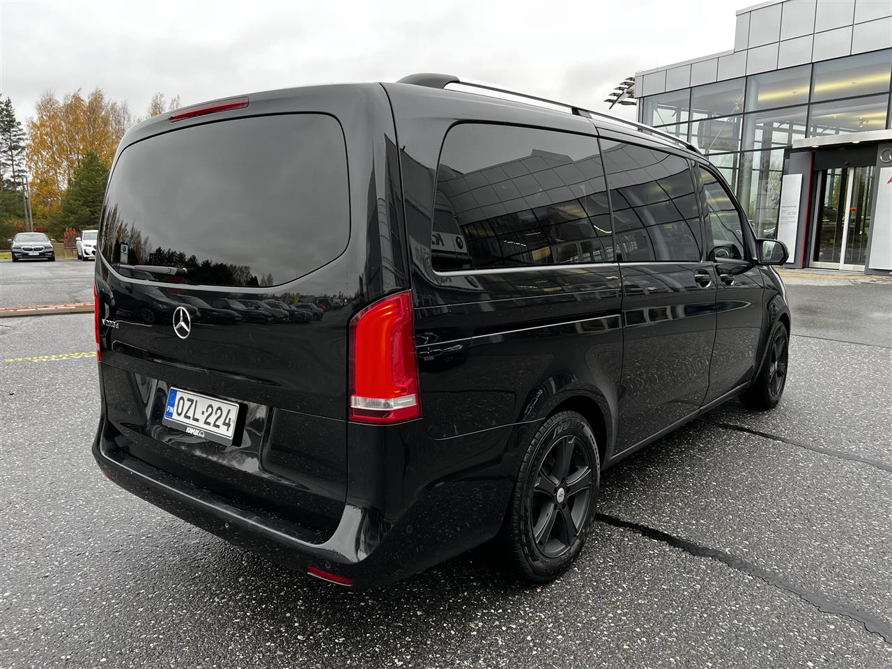MERCEDES-BENZ V 2018