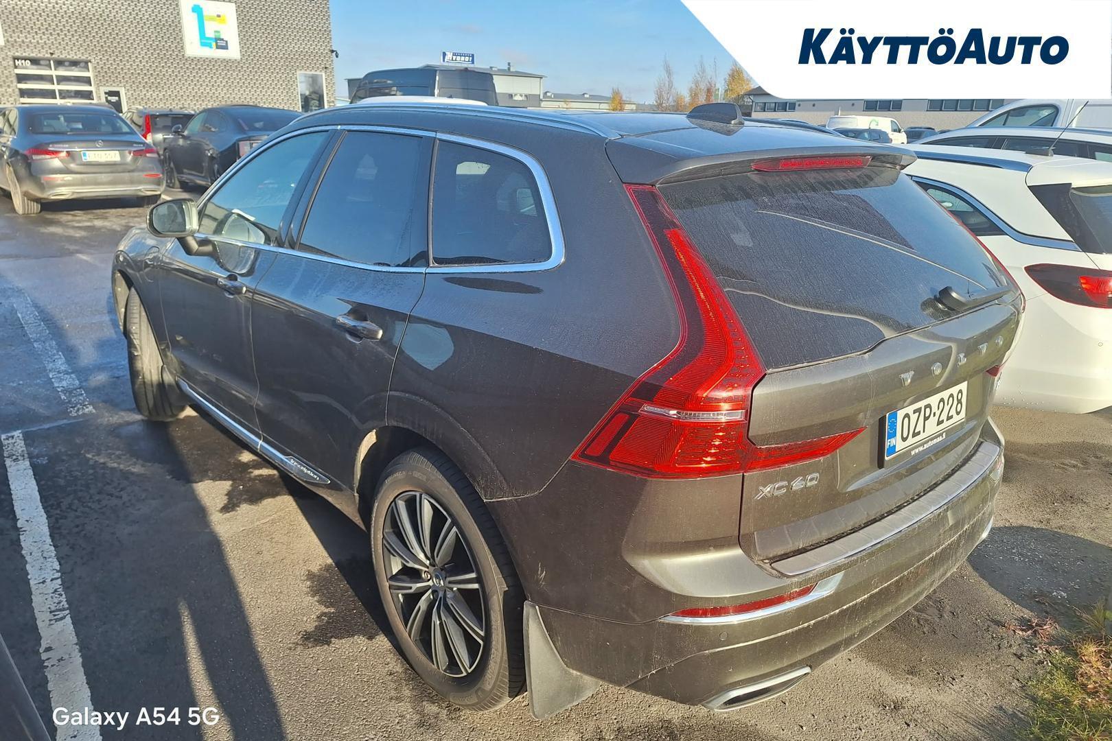 VOLVO XC60 2020