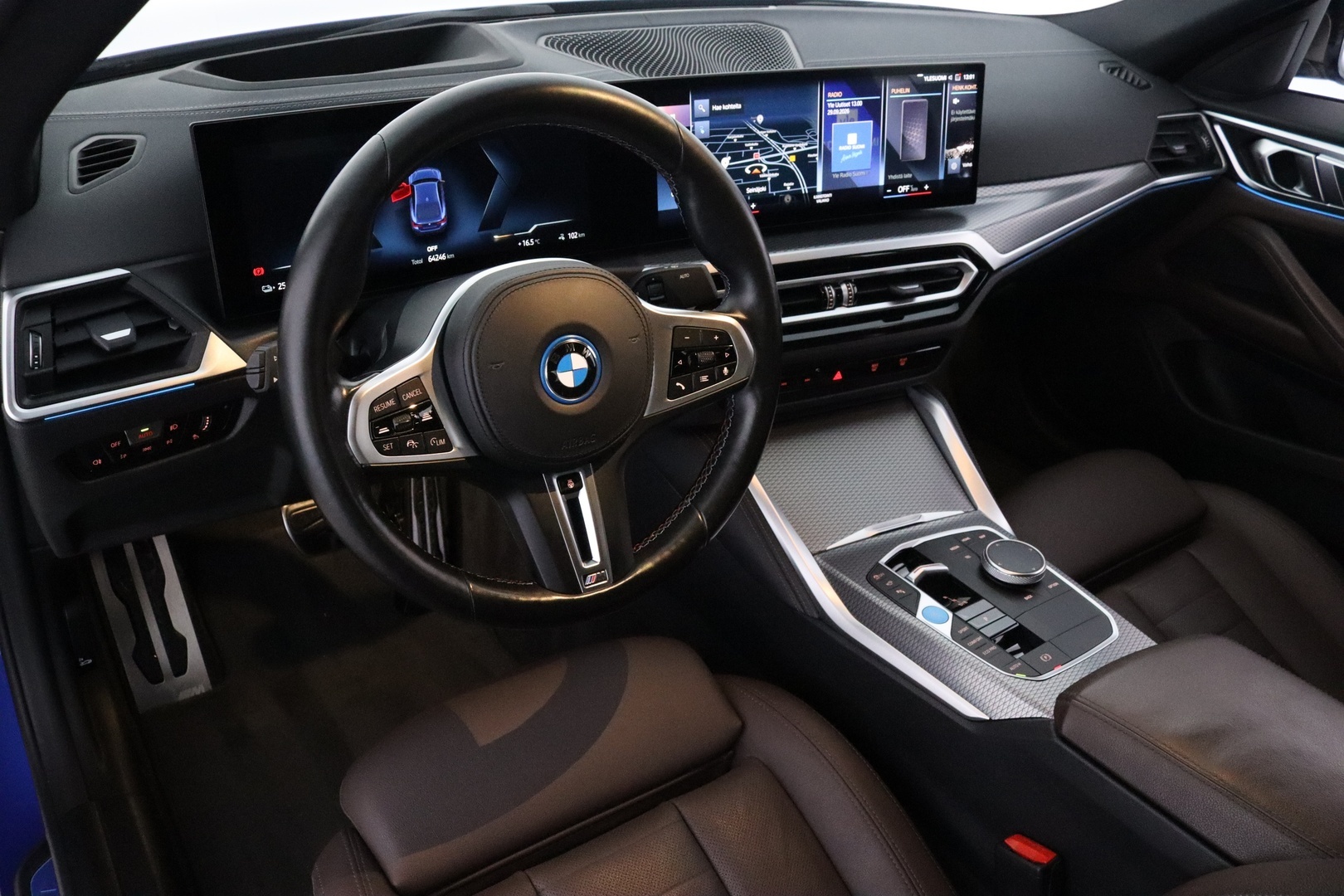 BMW i4 13