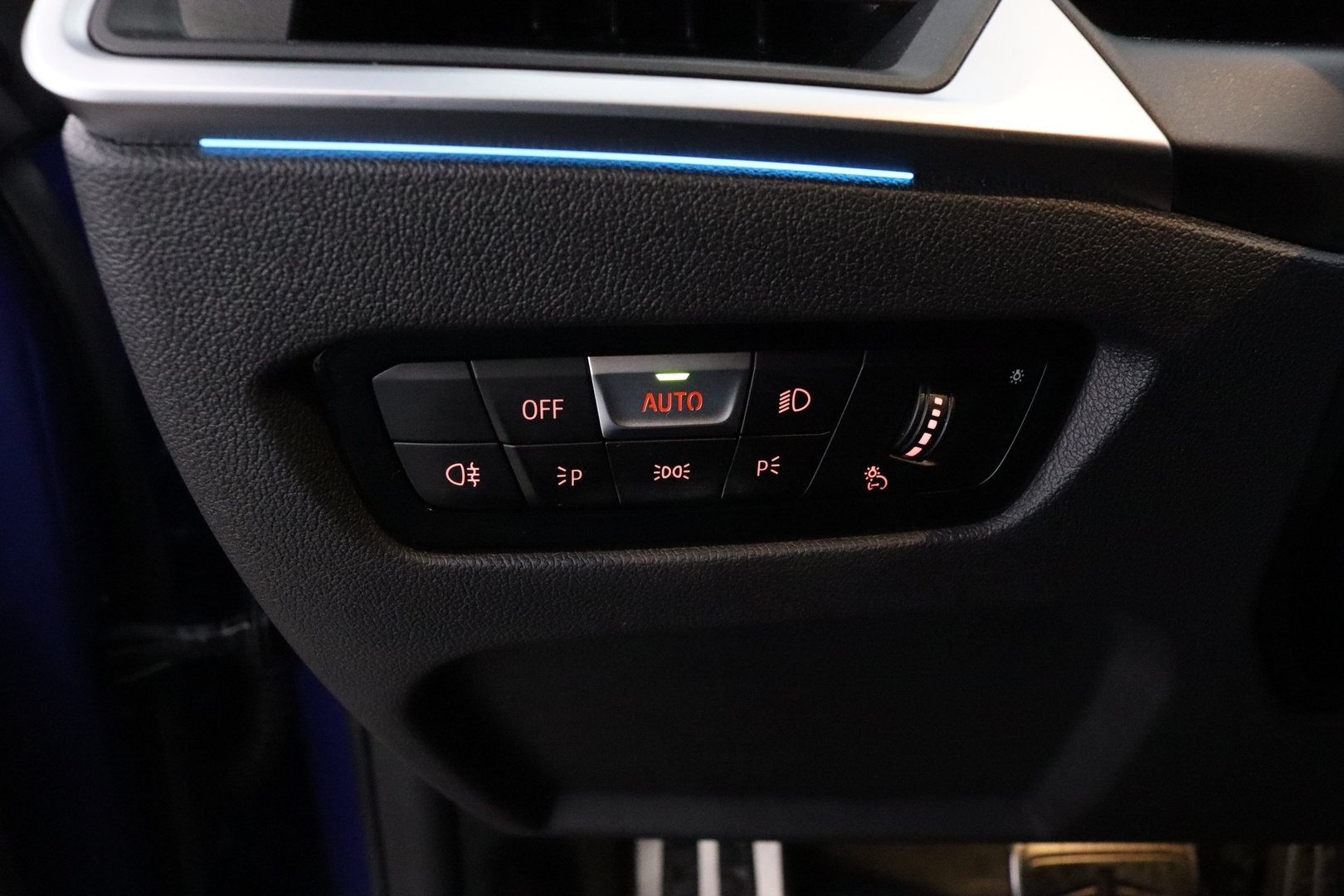 BMW i4 19