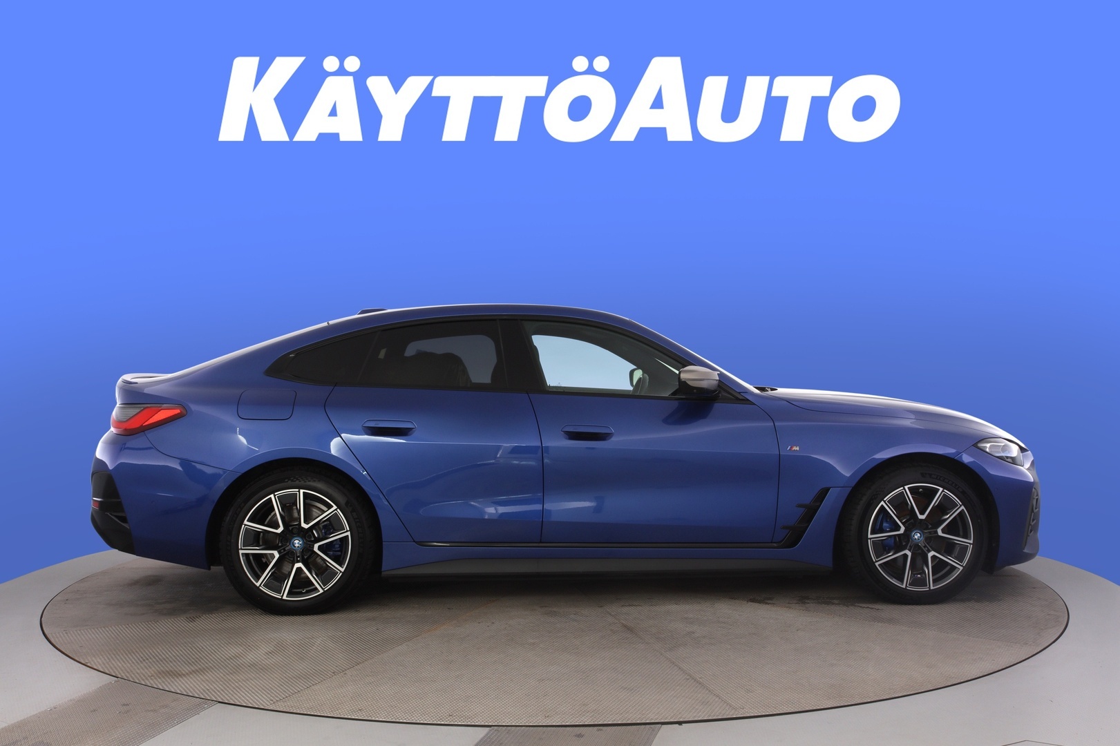 BMW i4 6