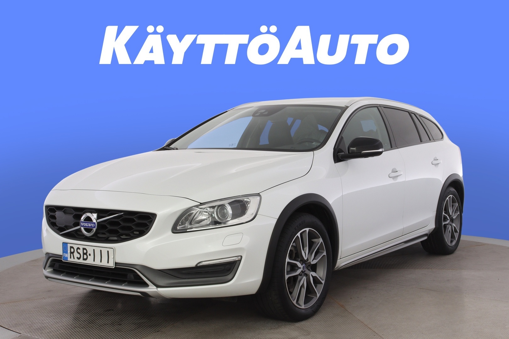 VOLVO V60 Cross Country 2015
