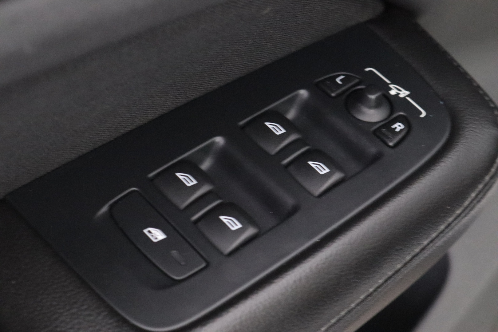 VOLVO V60 Cross Country 2019