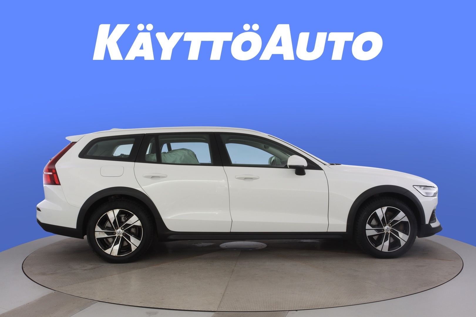 VOLVO V60 Cross Country 2019