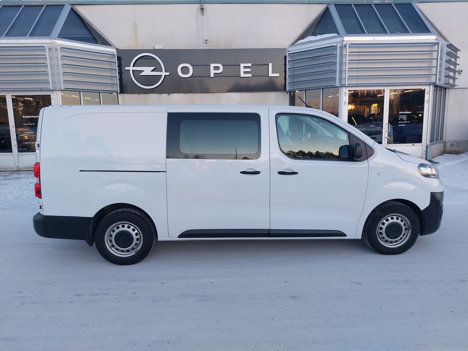 OPEL Vivaro 2023