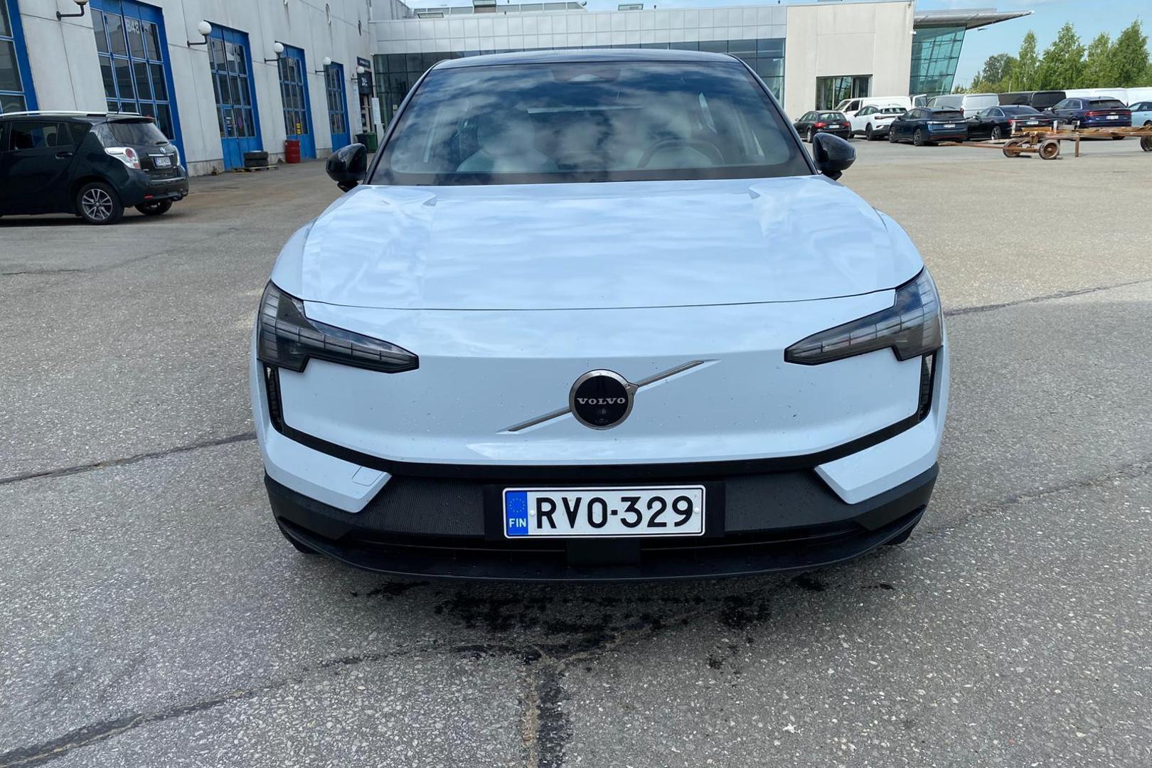VOLVO EX30 2023