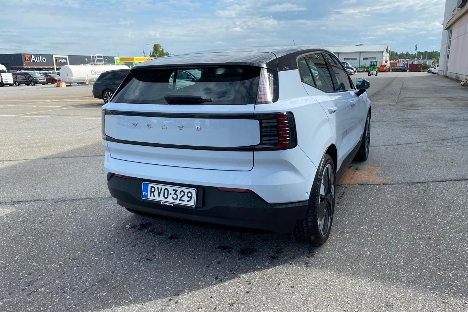 VOLVO EX30 2023