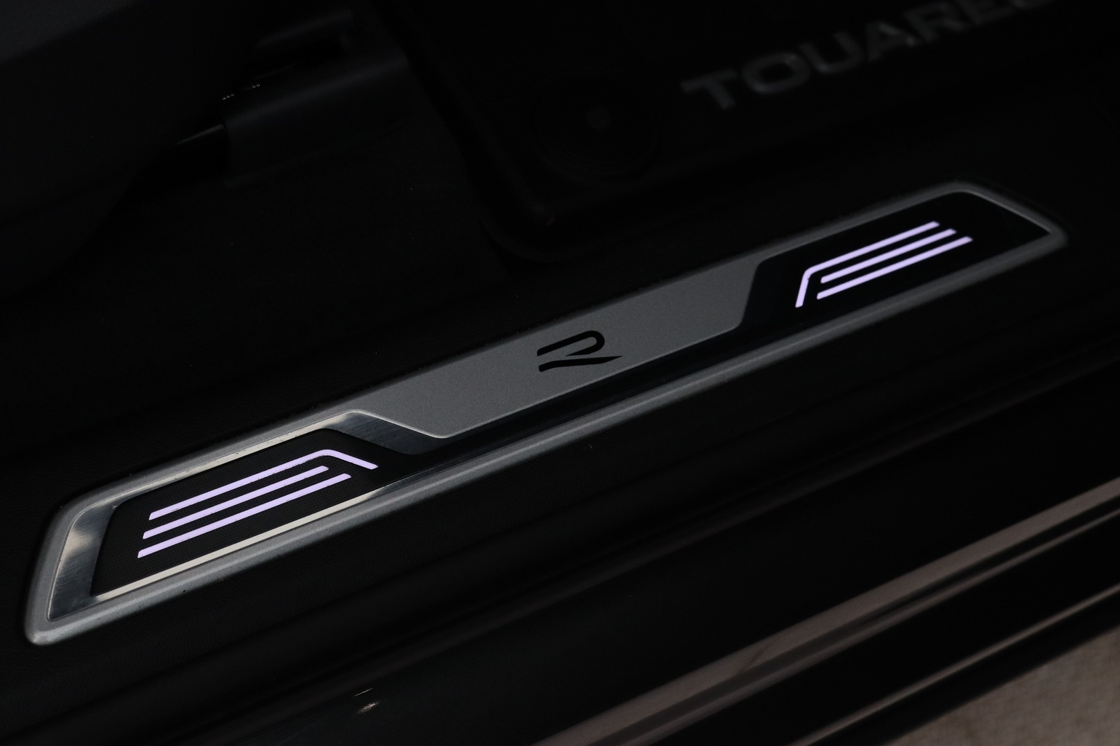 VOLKSWAGEN Touareg 62