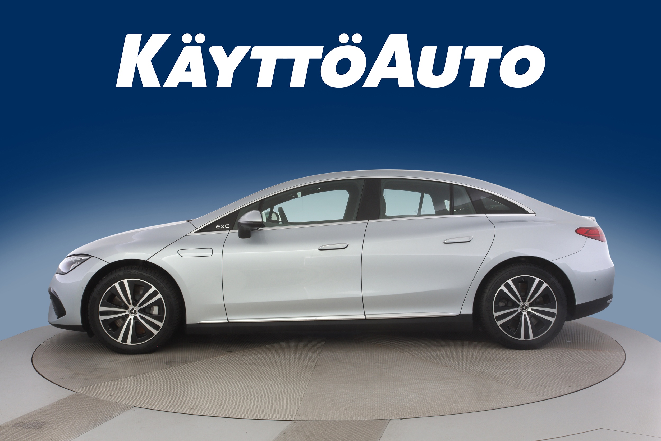 MERCEDES-BENZ EQE 2024