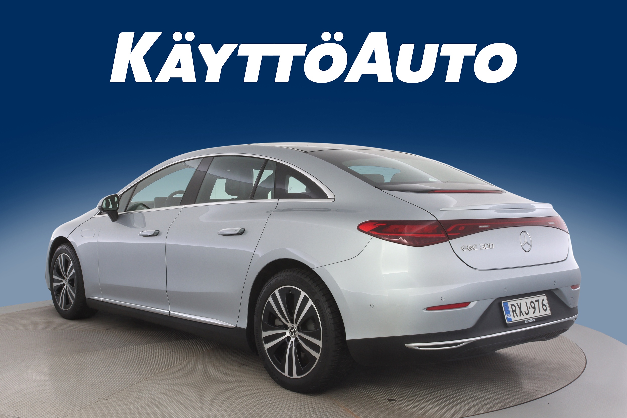 MERCEDES-BENZ EQE 2024